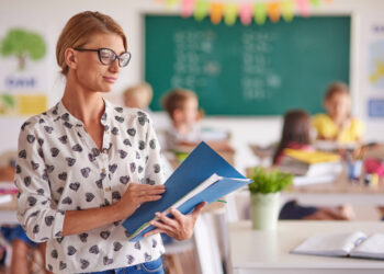 Jaki jest termin oddania arkusza organizacyjnego szkoły?