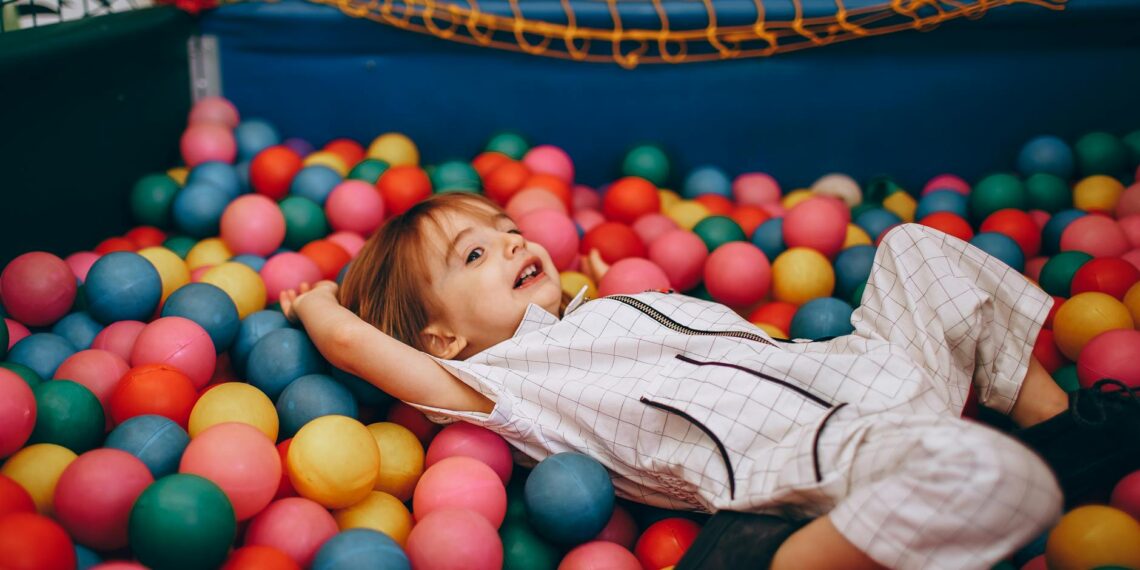 Bezpieczeństwo na sali zabaw dla dzieci