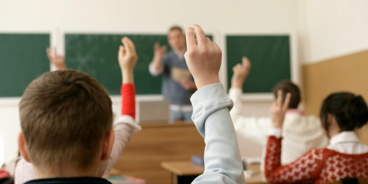 Co możemy zrobić jako dorośli, gdy dziecko nie chce chodzić do szkoły? – cz. 2