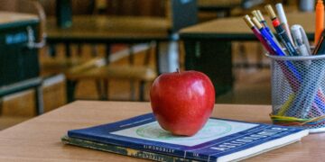 Awans zawodowy nauczycieli po zmianach w 2022 r. – co musi wiedzieć nauczyciel przystępujący do mianowania?