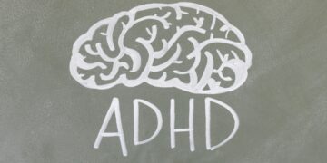 Uczeń z ADHD w klasie – jak reagować, gdy jest trudno?
